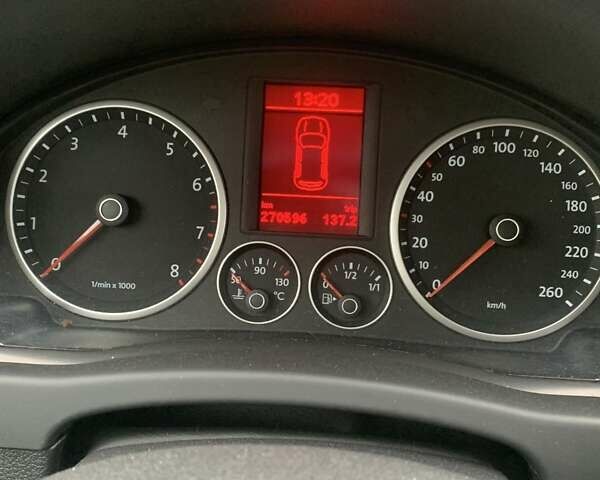 Белый Фольксваген Тигуан, объемом двигателя 1.4 л и пробегом 270 тыс. км за 10500 $, фото 13 на Automoto.ua