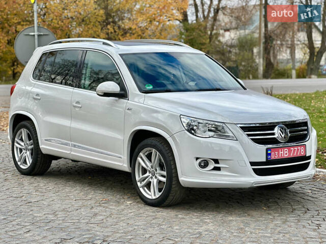 Белый Фольксваген Тигуан, объемом двигателя 1.4 л и пробегом 225 тыс. км за 9700 $, фото 2 на Automoto.ua