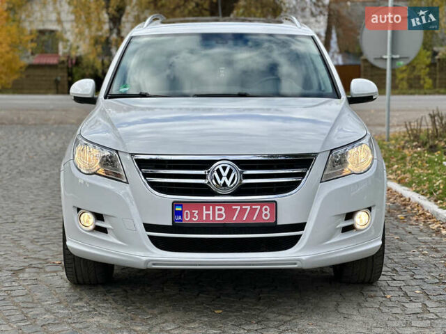 Белый Фольксваген Тигуан, объемом двигателя 1.4 л и пробегом 225 тыс. км за 9700 $, фото 5 на Automoto.ua