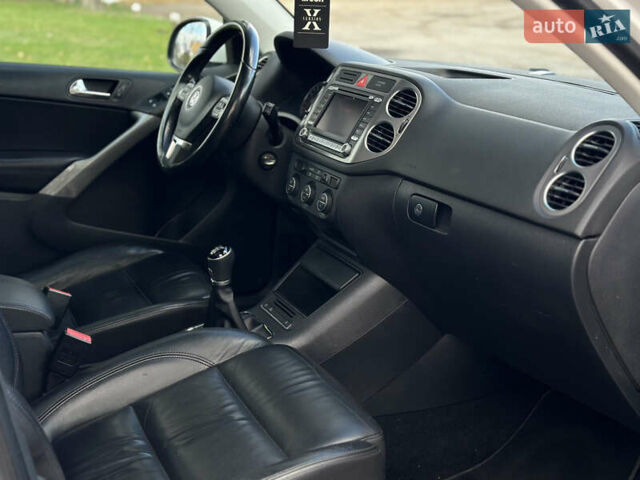 Белый Фольксваген Тигуан, объемом двигателя 1.4 л и пробегом 225 тыс. км за 9700 $, фото 36 на Automoto.ua