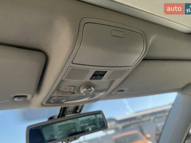 Белый Фольксваген Тигуан, объемом двигателя 1.97 л и пробегом 221 тыс. км за 12800 $, фото 25 на Automoto.ua