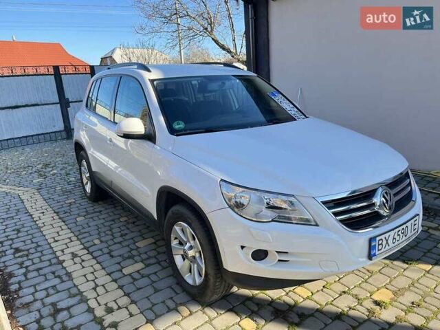 Белый Фольксваген Тигуан, объемом двигателя 1.4 л и пробегом 226 тыс. км за 9660 $, фото 9 на Automoto.ua