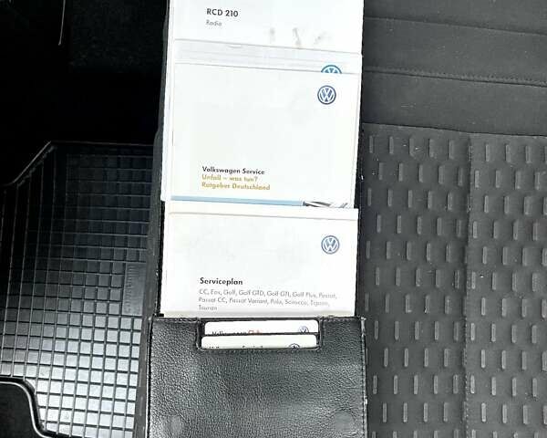 Белый Фольксваген Тигуан, объемом двигателя 1.4 л и пробегом 226 тыс. км за 9660 $, фото 94 на Automoto.ua