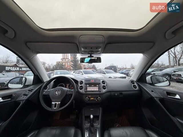 Белый Фольксваген Тигуан, объемом двигателя 2 л и пробегом 235 тыс. км за 11300 $, фото 21 на Automoto.ua