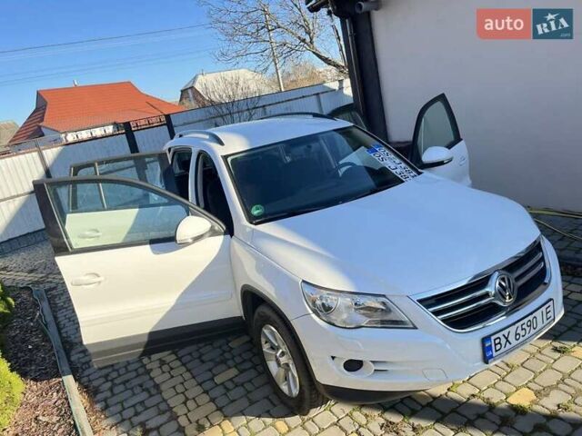 Белый Фольксваген Тигуан, объемом двигателя 1.4 л и пробегом 226 тыс. км за 9660 $, фото 12 на Automoto.ua