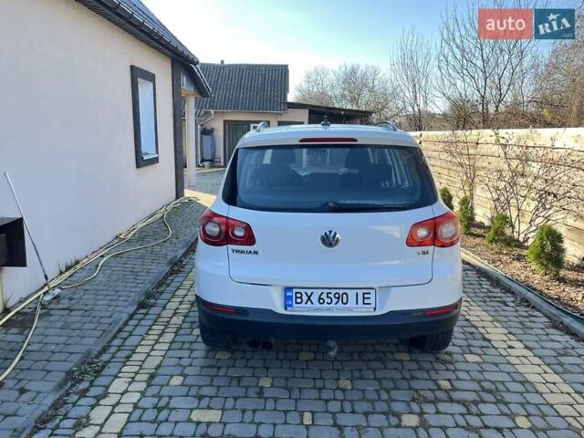 Белый Фольксваген Тигуан, объемом двигателя 1.4 л и пробегом 226 тыс. км за 9660 $, фото 23 на Automoto.ua