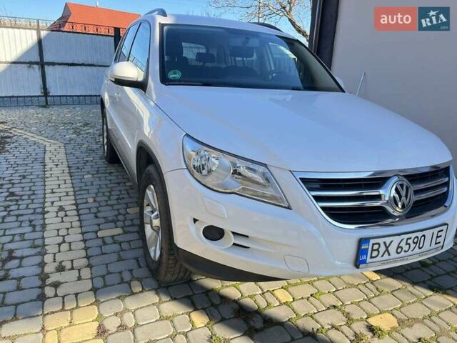 Белый Фольксваген Тигуан, объемом двигателя 1.4 л и пробегом 226 тыс. км за 9660 $, фото 8 на Automoto.ua