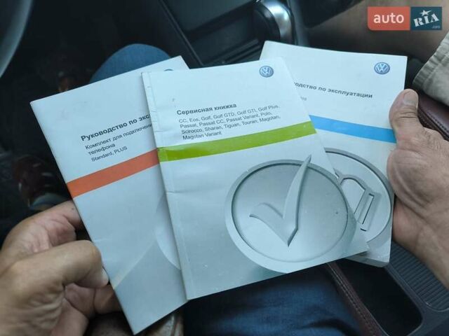 Белый Фольксваген Тигуан, объемом двигателя 2 л и пробегом 150 тыс. км за 10500 $, фото 35 на Automoto.ua