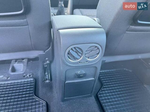 Белый Фольксваген Тигуан, объемом двигателя 1.4 л и пробегом 226 тыс. км за 9660 $, фото 61 на Automoto.ua