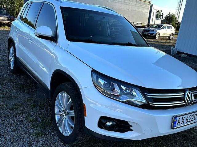 Белый Фольксваген Тигуан, объемом двигателя 2 л и пробегом 230 тыс. км за 13000 $, фото 3 на Automoto.ua