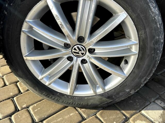 Белый Фольксваген Тигуан, объемом двигателя 2 л и пробегом 277 тыс. км за 11450 $, фото 9 на Automoto.ua