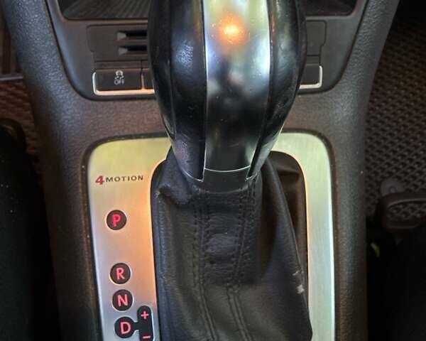 Белый Фольксваген Тигуан, объемом двигателя 1.98 л и пробегом 208 тыс. км за 10600 $, фото 11 на Automoto.ua