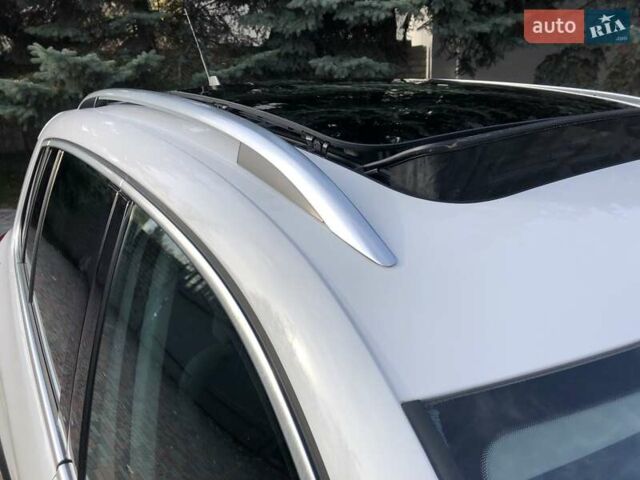 Білий Фольксваген Тігуан, об'ємом двигуна 2 л та пробігом 165 тис. км за 13600 $, фото 28 на Automoto.ua