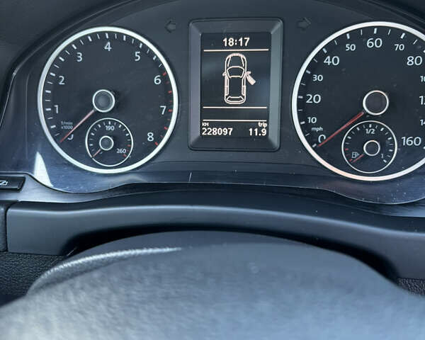 Белый Фольксваген Тигуан, объемом двигателя 1.98 л и пробегом 229 тыс. км за 13500 $, фото 16 на Automoto.ua