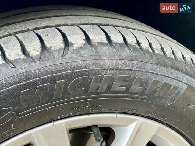 Белый Фольксваген Тигуан, объемом двигателя 2 л и пробегом 236 тыс. км за 13500 $, фото 18 на Automoto.ua