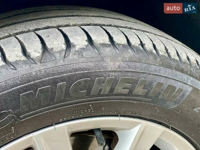 Белый Фольксваген Тигуан, объемом двигателя 2 л и пробегом 236 тыс. км за 12800 $, фото 39 на Automoto.ua