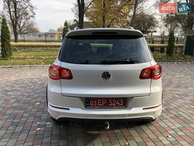 Білий Фольксваген Тігуан, об'ємом двигуна 2 л та пробігом 165 тис. км за 13600 $, фото 6 на Automoto.ua