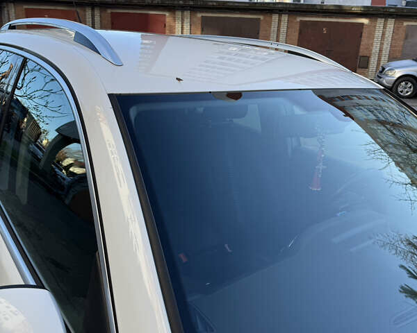 Білий Фольксваген Тігуан, об'ємом двигуна 1.98 л та пробігом 216 тис. км за 9500 $, фото 10 на Automoto.ua