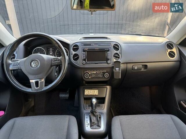 Белый Фольксваген Тигуан, объемом двигателя 1.98 л и пробегом 138 тыс. км за 12500 $, фото 22 на Automoto.ua