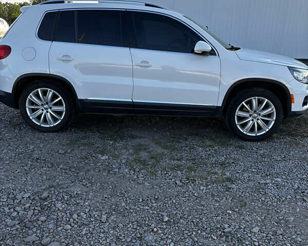 Белый Фольксваген Тигуан, объемом двигателя 1.98 л и пробегом 229 тыс. км за 13500 $, фото 35 на Automoto.ua