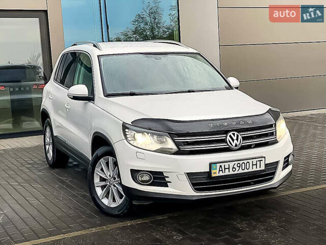 Белый Фольксваген Тигуан, объемом двигателя 2 л и пробегом 236 тыс. км за 13500 $, фото 10 на Automoto.ua
