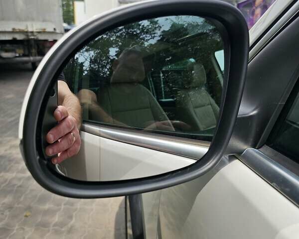 Білий Фольксваген Тігуан, об'ємом двигуна 1.98 л та пробігом 162 тис. км за 11800 $, фото 13 на Automoto.ua