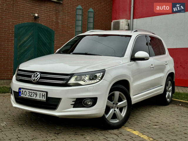 Белый Фольксваген Тигуан, объемом двигателя 1.97 л и пробегом 257 тыс. км за 14999 $, фото 3 на Automoto.ua
