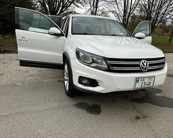 Белый Фольксваген Тигуан, объемом двигателя 1.98 л и пробегом 215 тыс. км за 12500 $, фото 14 на Automoto.ua