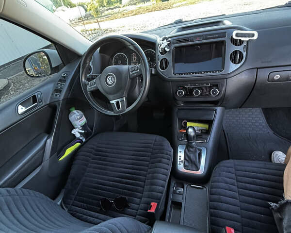 Белый Фольксваген Тигуан, объемом двигателя 1.98 л и пробегом 229 тыс. км за 13500 $, фото 21 на Automoto.ua