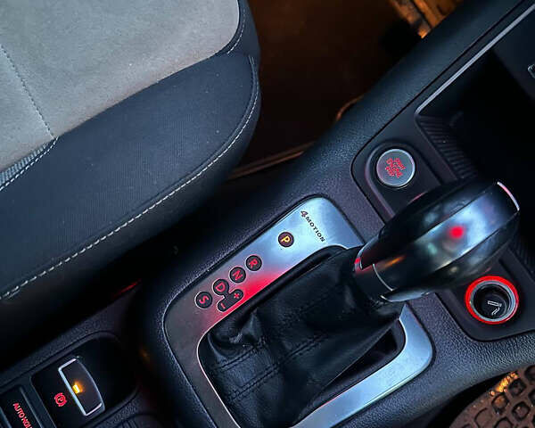 Белый Фольксваген Тигуан, объемом двигателя 1.97 л и пробегом 236 тыс. км за 12800 $, фото 16 на Automoto.ua