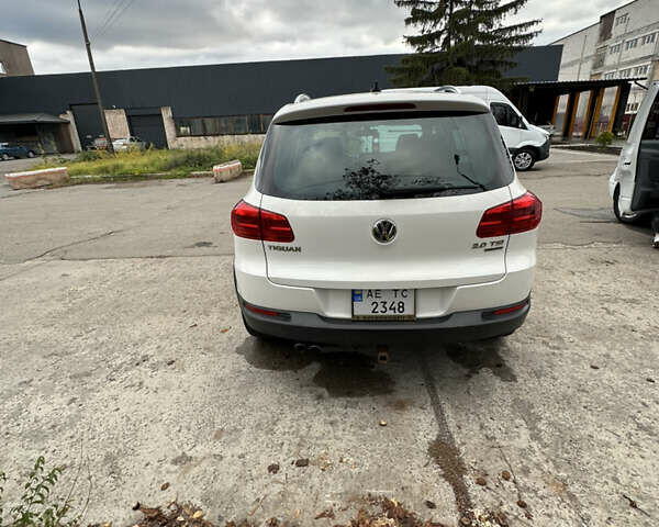 Белый Фольксваген Тигуан, объемом двигателя 1.98 л и пробегом 215 тыс. км за 12500 $, фото 8 на Automoto.ua