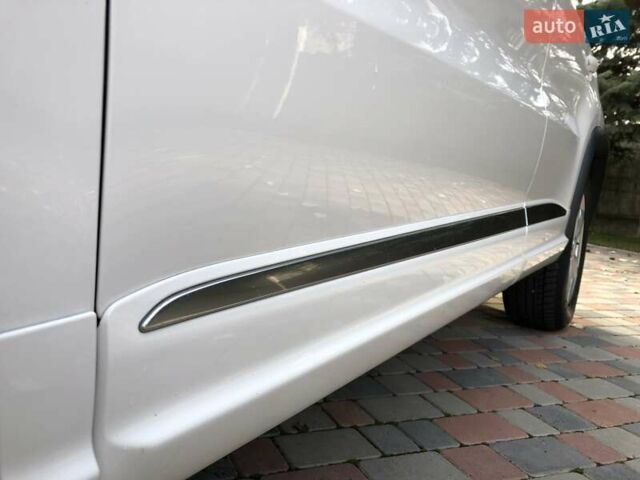 Білий Фольксваген Тігуан, об'ємом двигуна 2 л та пробігом 165 тис. км за 13600 $, фото 24 на Automoto.ua