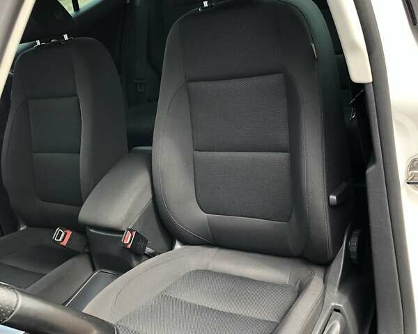 Білий Фольксваген Тігуан, об'ємом двигуна 2 л та пробігом 165 тис. км за 13600 $, фото 33 на Automoto.ua