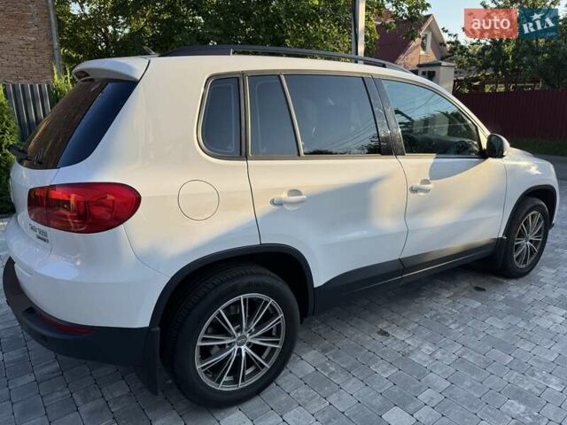 Белый Фольксваген Тигуан, объемом двигателя 1.98 л и пробегом 138 тыс. км за 12500 $, фото 10 на Automoto.ua