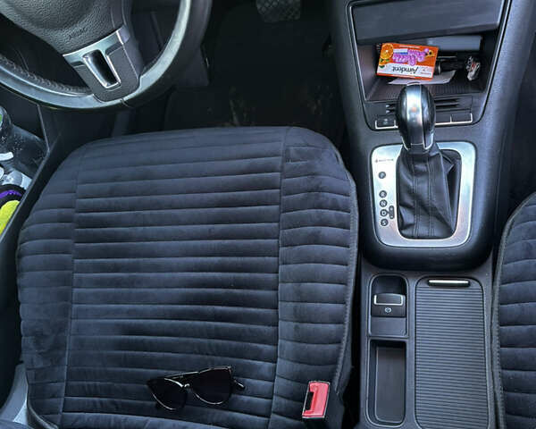 Белый Фольксваген Тигуан, объемом двигателя 1.98 л и пробегом 229 тыс. км за 13500 $, фото 14 на Automoto.ua