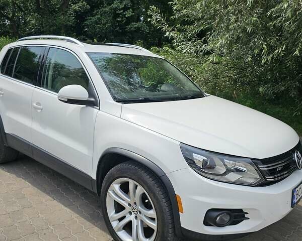Білий Фольксваген Тігуан, об'ємом двигуна 1.98 л та пробігом 162 тис. км за 11800 $, фото 5 на Automoto.ua