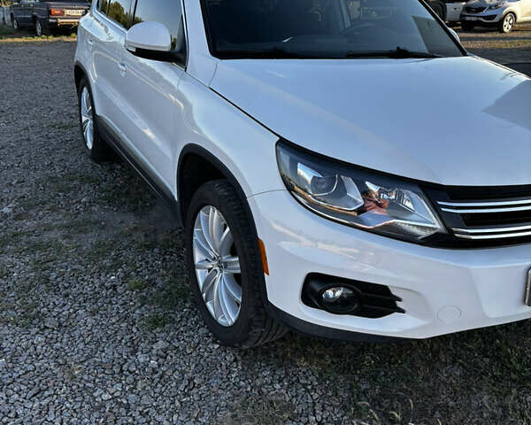 Белый Фольксваген Тигуан, объемом двигателя 1.98 л и пробегом 229 тыс. км за 13500 $, фото 1 на Automoto.ua