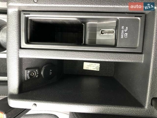 Білий Фольксваген Тігуан, об'ємом двигуна 2 л та пробігом 165 тис. км за 13600 $, фото 51 на Automoto.ua