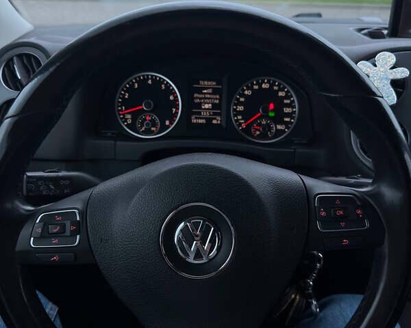 Білий Фольксваген Тігуан, об'ємом двигуна 2 л та пробігом 180 тис. км за 12000 $, фото 18 на Automoto.ua