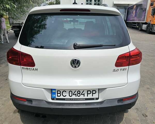 Білий Фольксваген Тігуан, об'ємом двигуна 1.98 л та пробігом 162 тис. км за 11800 $, фото 8 на Automoto.ua