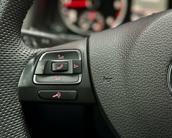 Белый Фольксваген Тигуан, объемом двигателя 1.97 л и пробегом 257 тыс. км за 14999 $, фото 32 на Automoto.ua