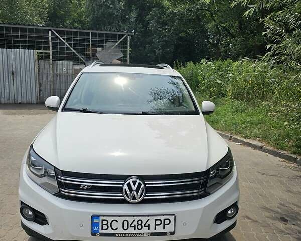 Білий Фольксваген Тігуан, об'ємом двигуна 1.98 л та пробігом 162 тис. км за 11800 $, фото 6 на Automoto.ua