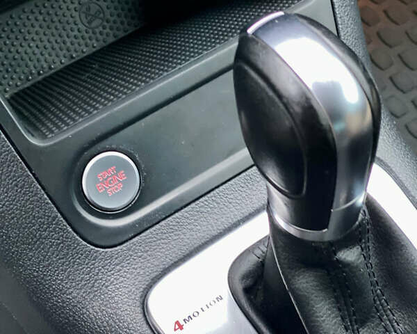 Белый Фольксваген Тигуан, объемом двигателя 2 л и пробегом 236 тыс. км за 13500 $, фото 32 на Automoto.ua