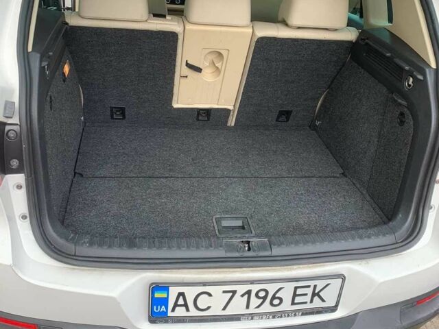 Белый Фольксваген Тигуан, объемом двигателя 2 л и пробегом 289 тыс. км за 9200 $, фото 10 на Automoto.ua