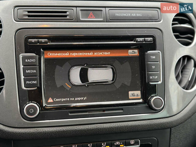 Белый Фольксваген Тигуан, объемом двигателя 1.97 л и пробегом 270 тыс. км за 12600 $, фото 22 на Automoto.ua