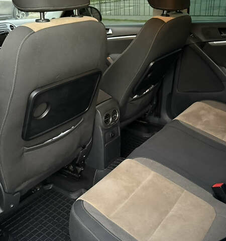 Білий Фольксваген Тігуан, об'ємом двигуна 2 л та пробігом 91 тис. км за 14900 $, фото 19 на Automoto.ua