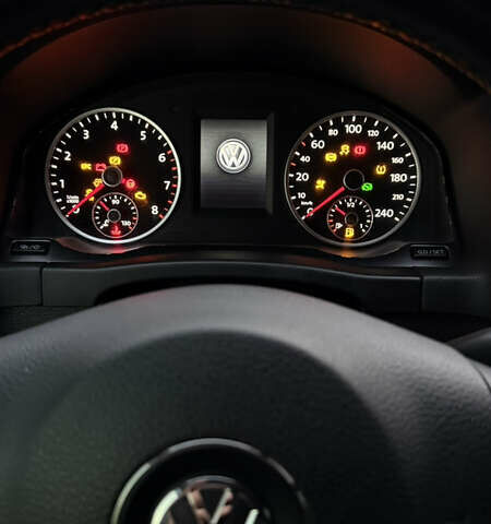 Білий Фольксваген Тігуан, об'ємом двигуна 2 л та пробігом 91 тис. км за 14900 $, фото 18 на Automoto.ua