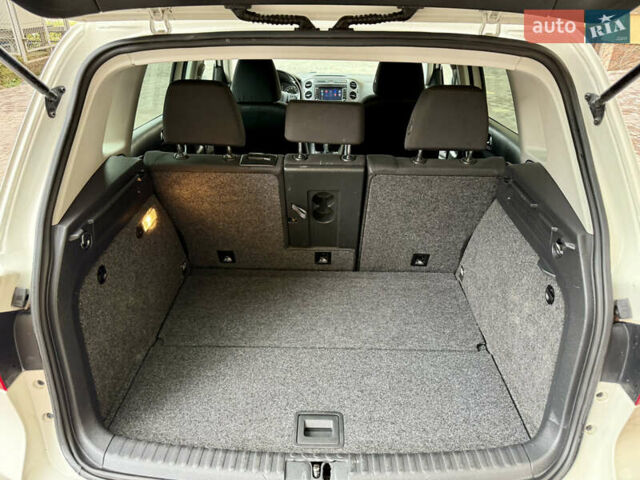 Білий Фольксваген Тігуан, об'ємом двигуна 1.98 л та пробігом 212 тис. км за 9499 $, фото 42 на Automoto.ua