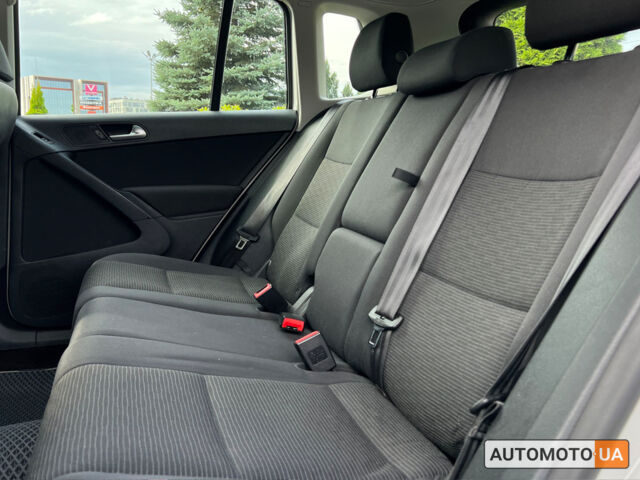 Белый Фольксваген Тигуан, объемом двигателя 2 л и пробегом 232 тыс. км за 10700 $, фото 9 на Automoto.ua