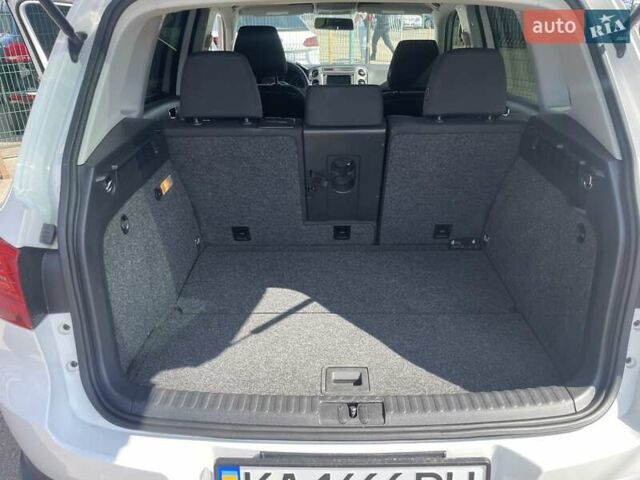 Белый Фольксваген Тигуан, объемом двигателя 1.98 л и пробегом 220 тыс. км за 12850 $, фото 14 на Automoto.ua